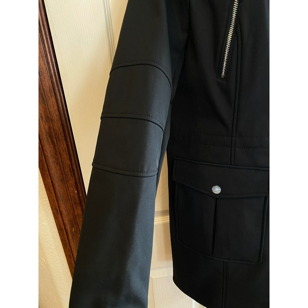 Bcbgeneration Hooded Softshell Jacket Size Medium - image 7